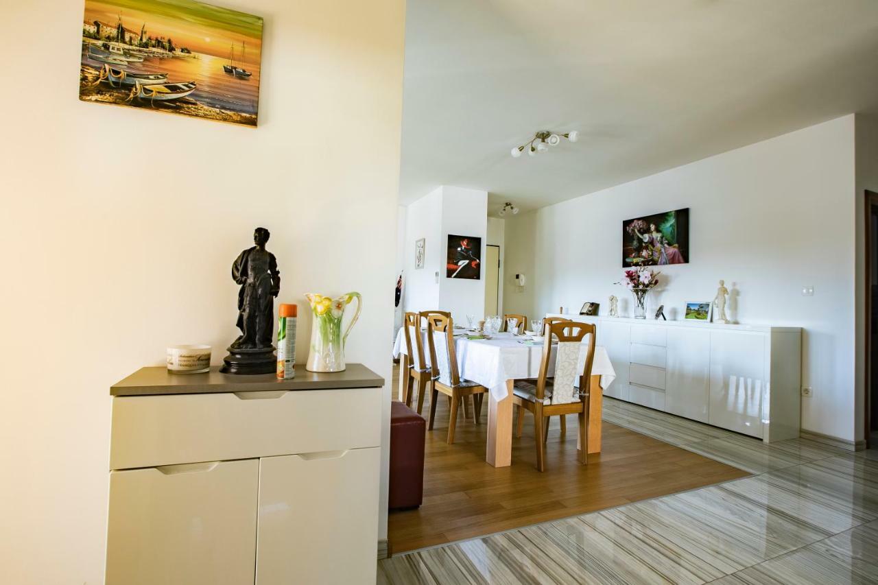 Adriatic Dream Apartment Split Exterior photo
